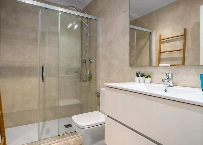 100m Playa Concha 4 Parking A 1 Calle Apartamento