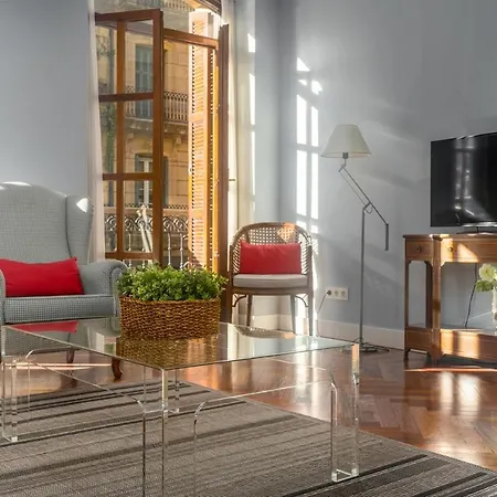 100m Playa Concha 4 Parking A 1 Calle Saint-Sébastien