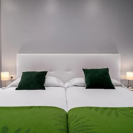 Apartment 100m Playa Concha 4 Parking A 1 Calle *